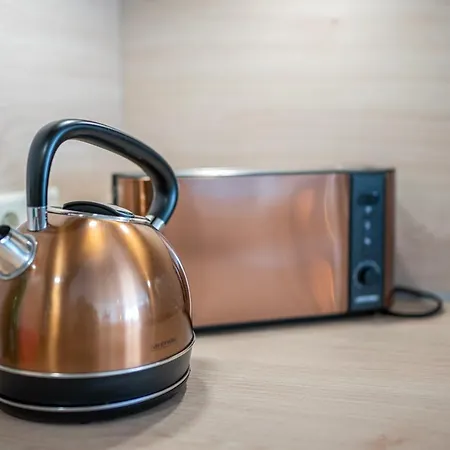 Appartement Golden Design Apartment, Zentral, Familie Und Business, 1000 Mbit